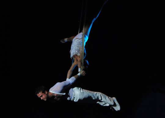 Cirkus Arnardo i Mysen. (Foto: Adrian Sellstrøm)